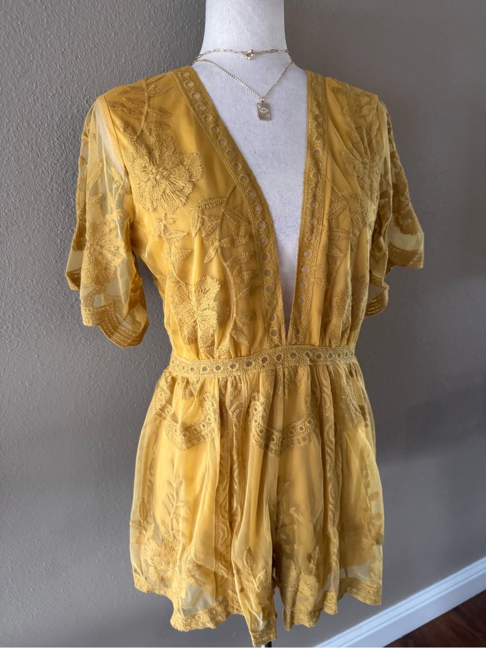 Mustard Lace Romper with Deep V - Picture 5 of 10